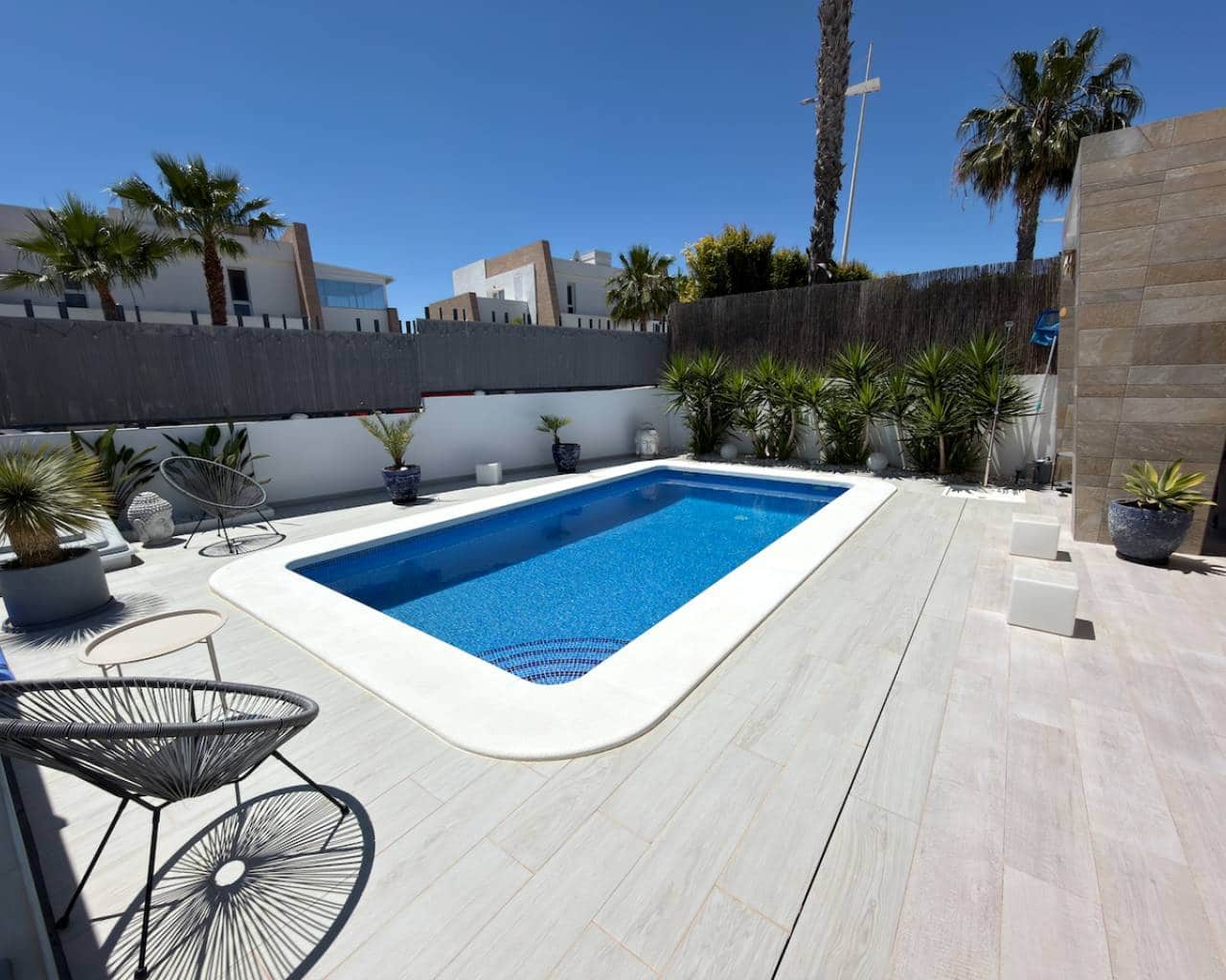 3 bedroom Villa for sale in Algorfa with pool - € 585,000 (Ref: 9867435)