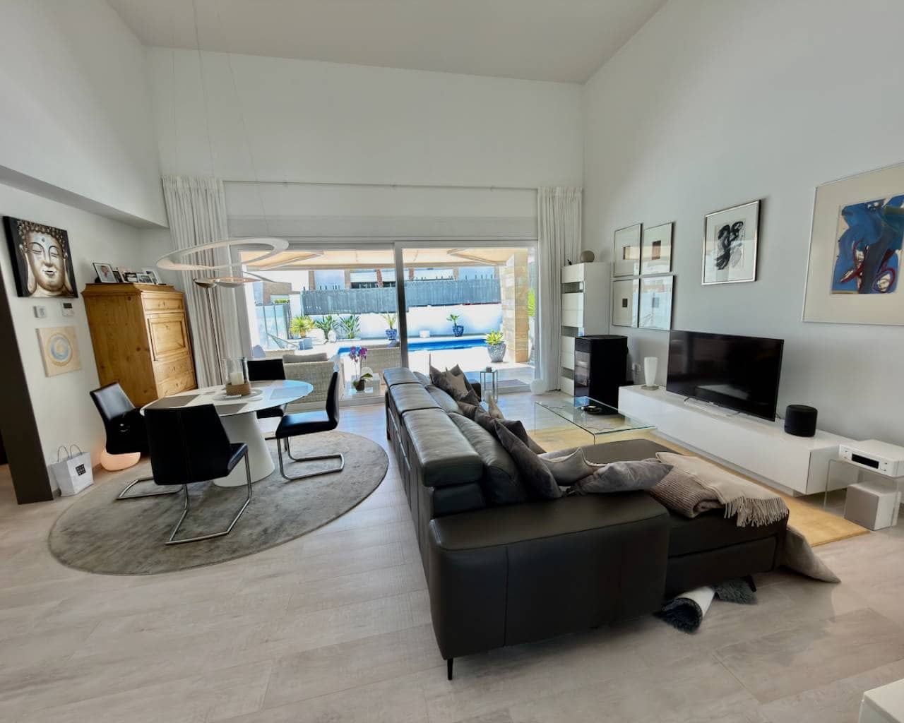 3 bedroom Villa for sale in Algorfa with pool - € 585,000 (Ref: 9867435)