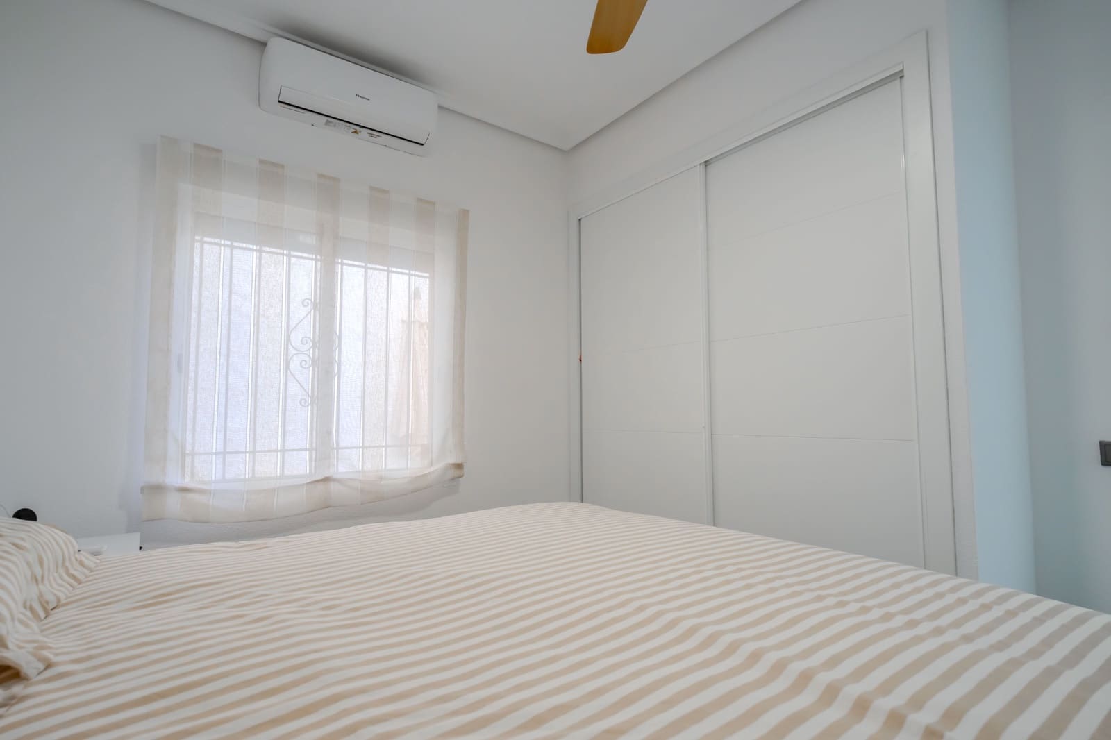 4 sypialnia Willa na sprzedaż w La Marquesa z basenem - 490 000 € (Ref: 9956590)
