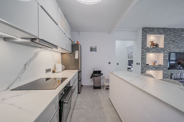 4 sypialnia Willa na sprzedaż w La Marquesa, Rojales z basenem - 490 000 € (Ref: 9956590)