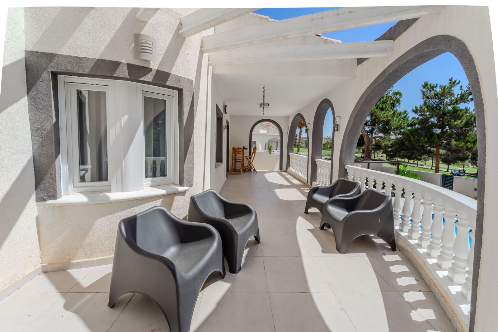 4 soveværelse Villa til salg i Ciudad Quesada med swimmingpool garage - € 599.000 (Ref: 9956594)