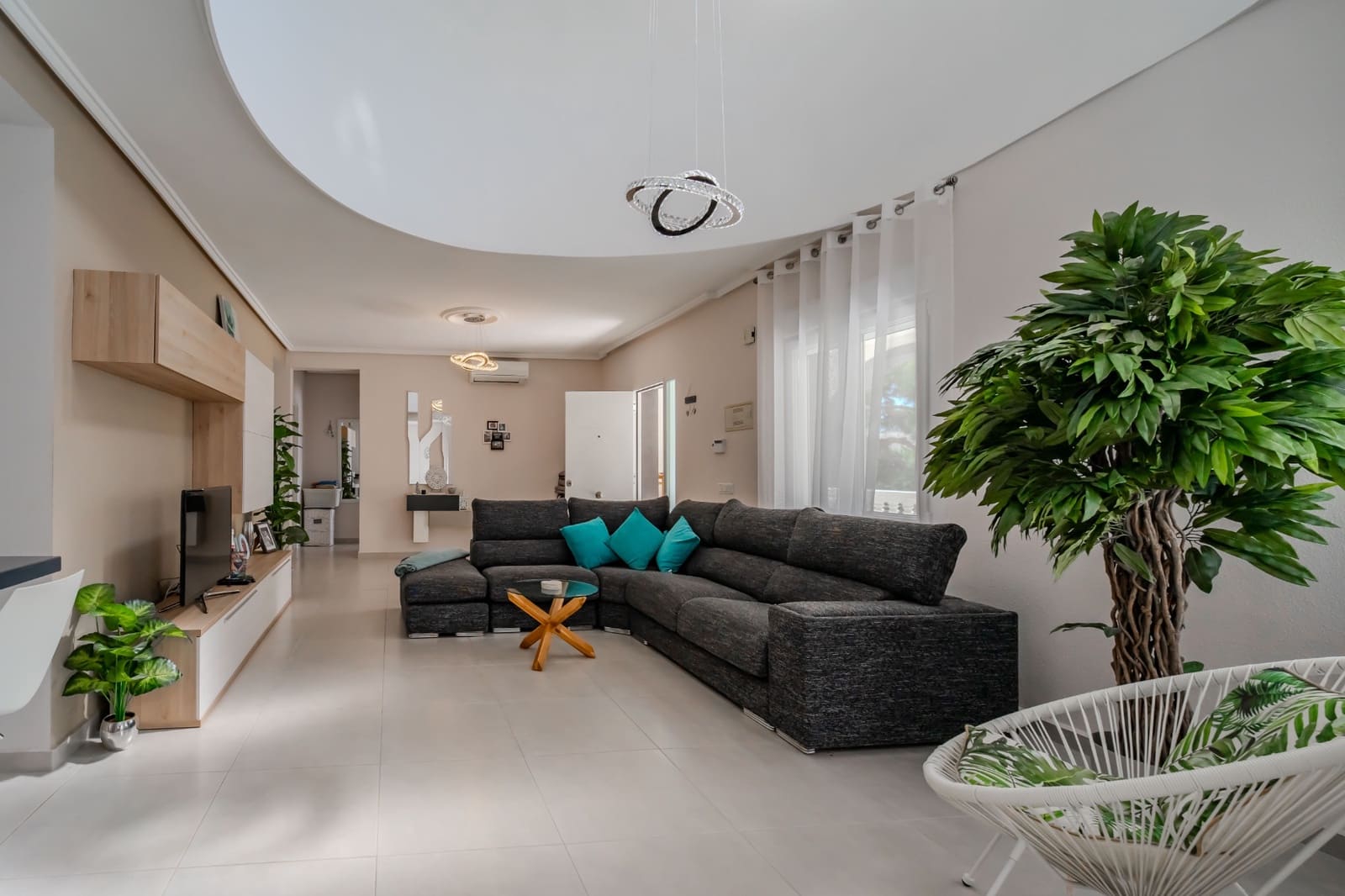 4 soveværelse Villa til salg i Ciudad Quesada med swimmingpool garage - € 599.000 (Ref: 9956594)