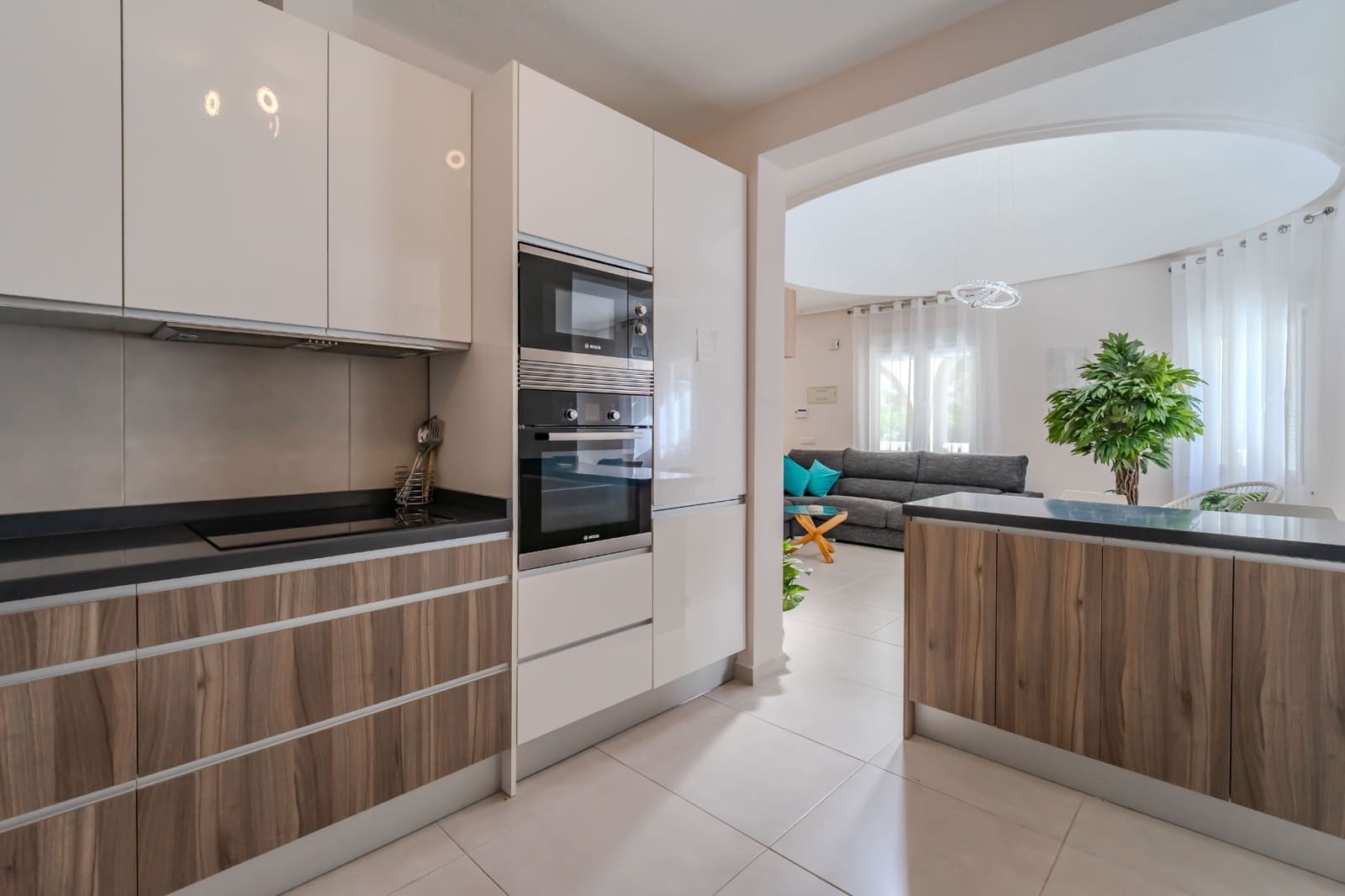 4 soveværelse Villa til salg i Ciudad Quesada med swimmingpool garage - € 599.000 (Ref: 9956594)
