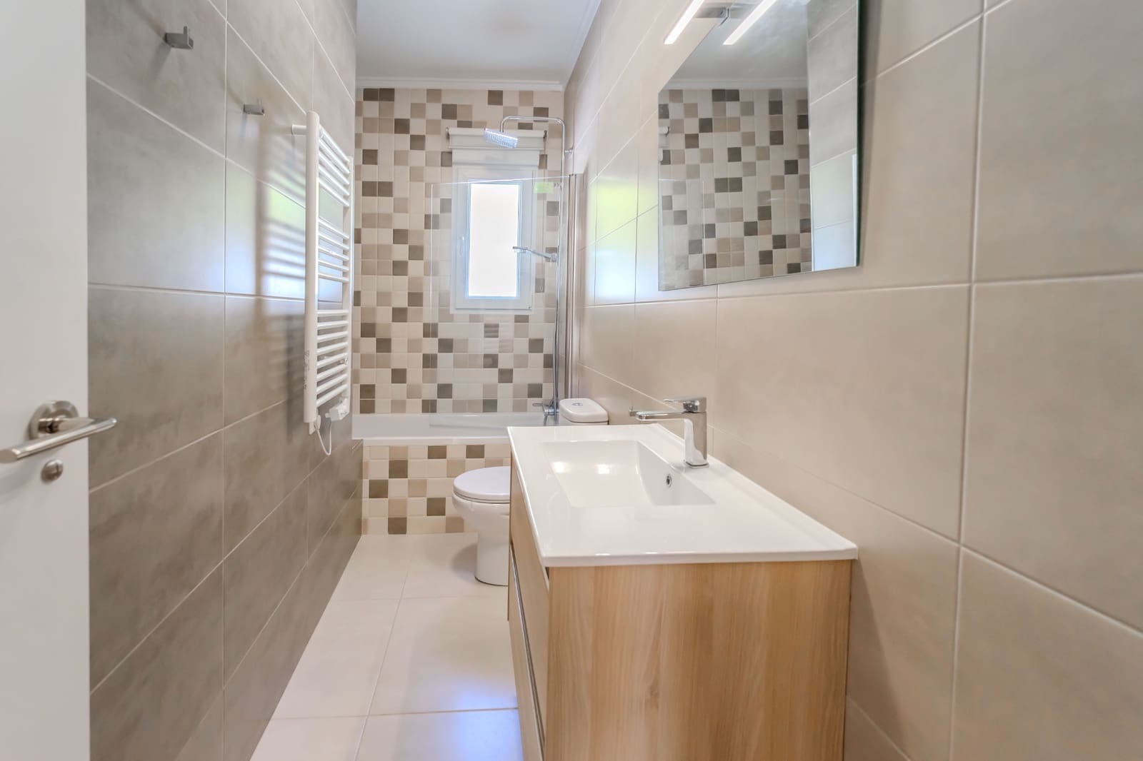 4 soveværelse Villa til salg i Ciudad Quesada med swimmingpool garage - € 599.000 (Ref: 9956594)