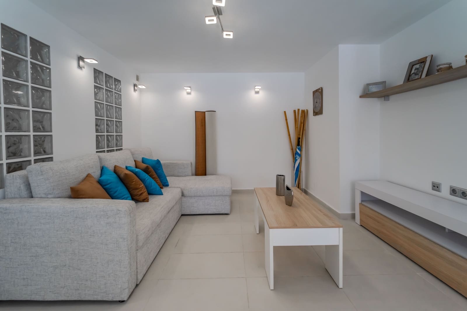 4 soveværelse Villa til salg i Ciudad Quesada med swimmingpool garage - € 599.000 (Ref: 9956594)