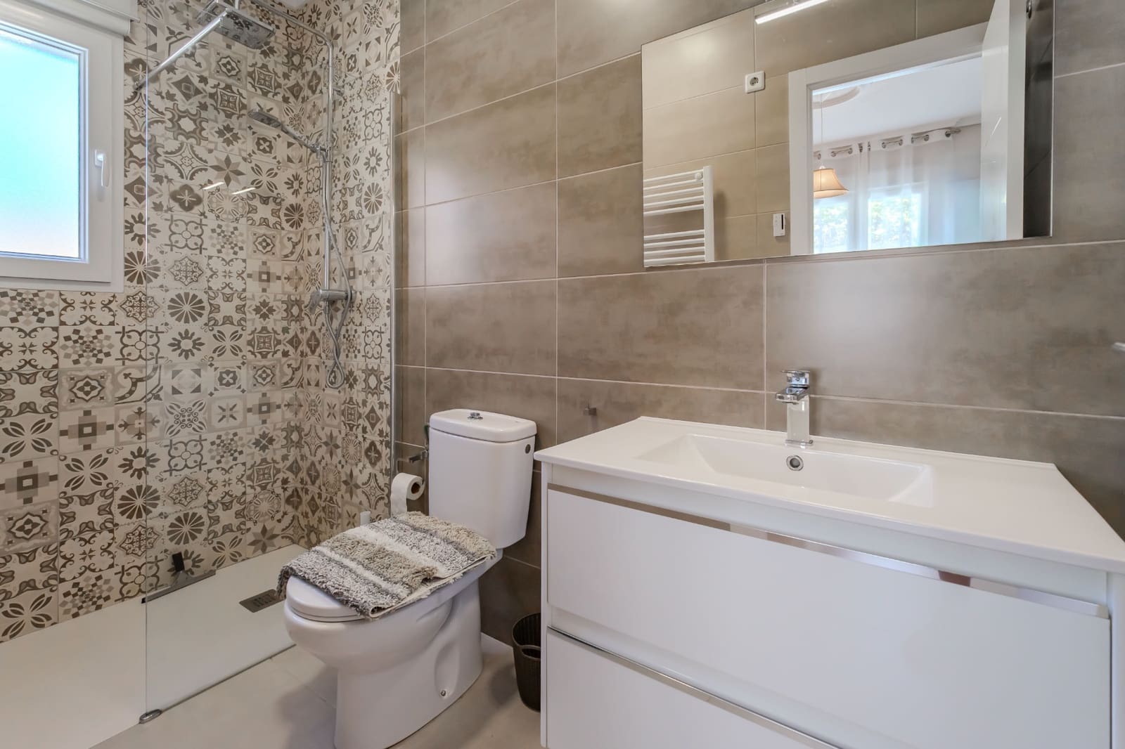 4 soveværelse Villa til salg i Ciudad Quesada med swimmingpool garage - € 599.000 (Ref: 9956594)