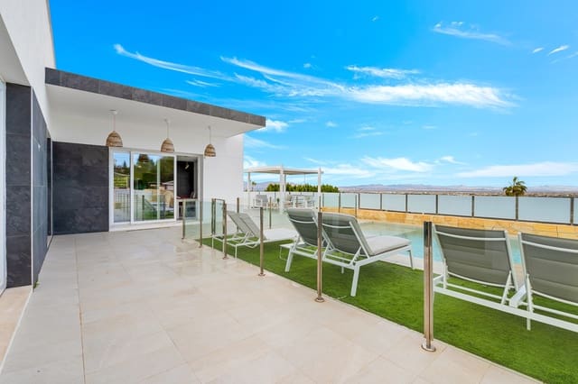 Chalet de 4 habitaciones en Algorfa en venta con piscina garaje - 899.000 € (Ref: 9985777)
