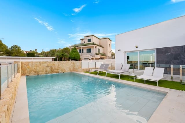 Chalet de 4 habitaciones en Algorfa en venta con piscina garaje - 899.000 € (Ref: 9985777)