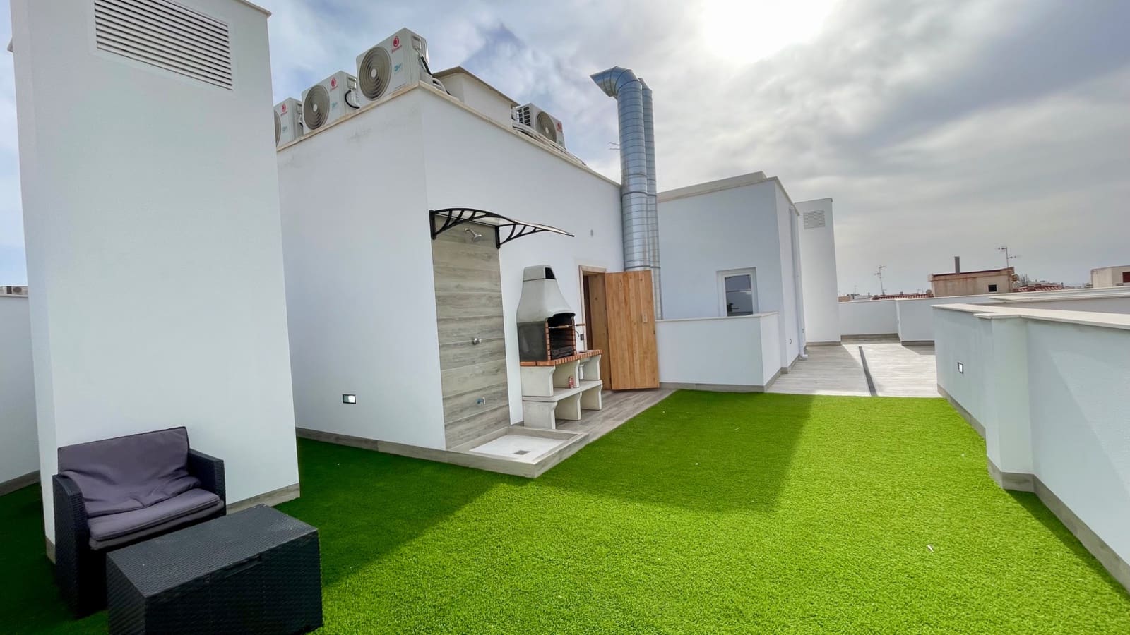 2 sovrum Lägenhet till salu i Torrevieja - 239 000 € (Ref: 9985779)
