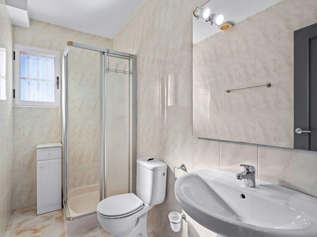 2 sypialnia Willa na sprzedaż w Benimar z basenem - 395 000 € (Ref: 9985790)