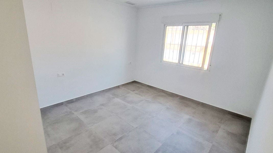 3 sovrum Finca/Hus på landet till salu i Catral - 410 000 € (Ref: 9985792)