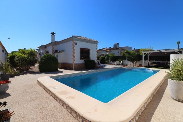 3 Zimmer Villa zu verkaufen in Formentera del Segura mit Pool Garage - 425.000 € (Ref: 9985793)