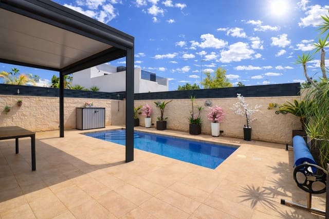 3 soveværelse Villa til salg i Benijófar med swimmingpool garage - € 380.000 (Ref: 9985796)