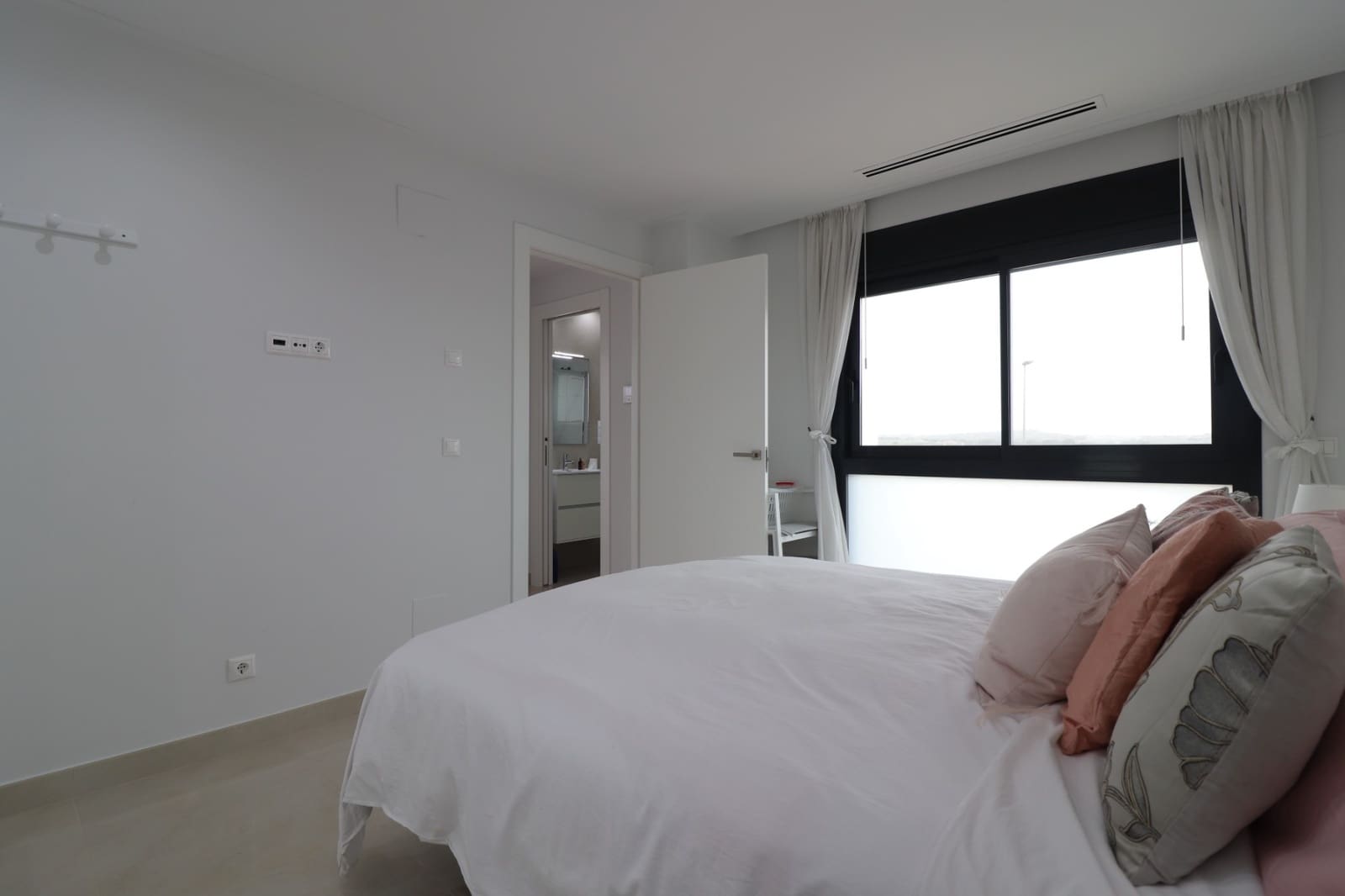 3 soveværelse Villa til salg i Benijofar med swimmingpool garage - € 380.000 (Ref: 9985796)