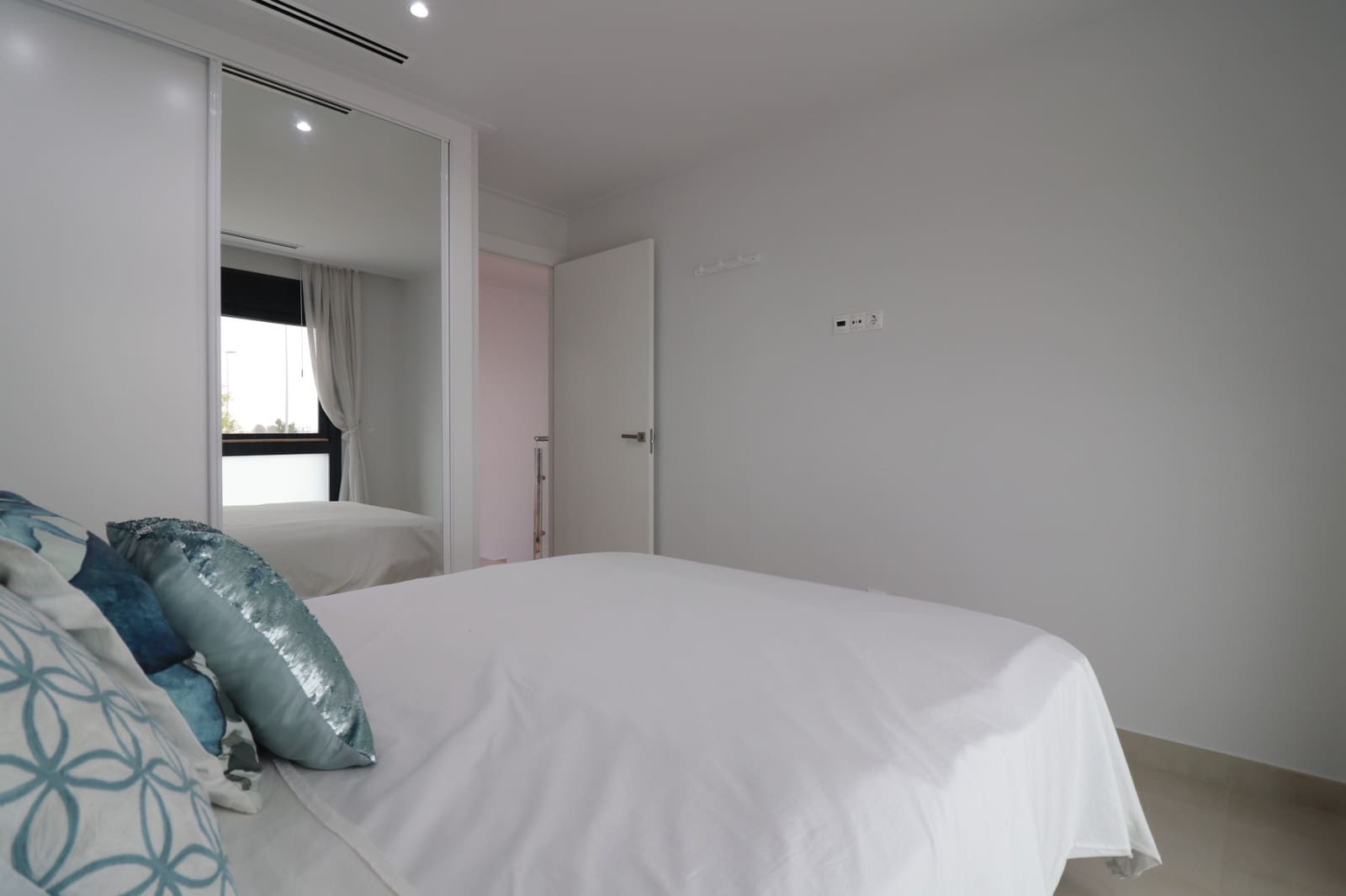 3 soveværelse Villa til salg i Benijofar med swimmingpool garage - € 380.000 (Ref: 9985796)