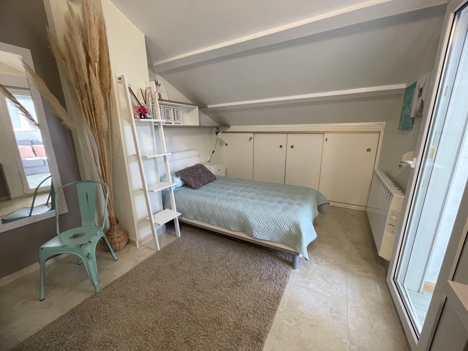 3 makuuhuone Omakotitalo myytävänä paikassa Torre de la Horadada mukana uima-altaan - 355 000 € (Ref: 9985797)