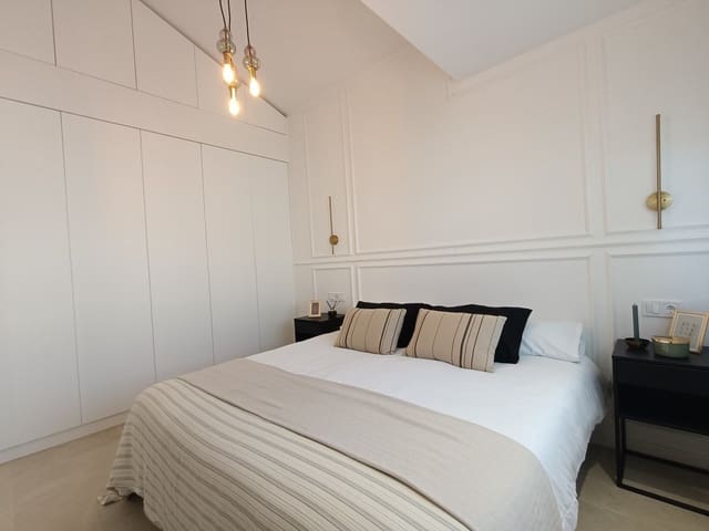 3 slaapkamer Villa te koop in El Chaparral, Torrevieja met zwembad - € 459.000 (Ref: 9985800)