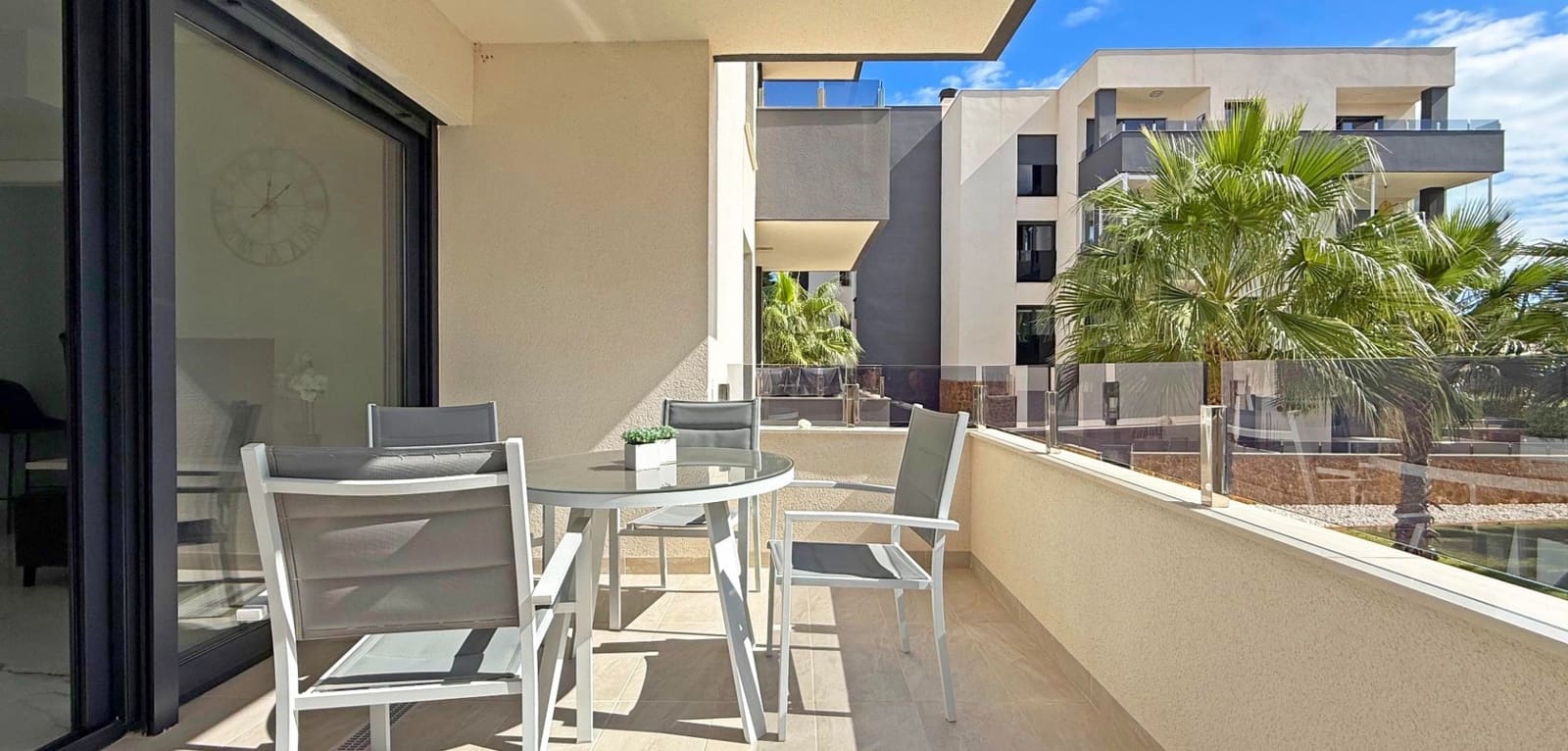 2 soveværelse Lejlighed til salg i Los Altos med swimmingpool garage - € 249.000 (Ref: 9985802)