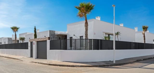 3 sypialnia Willa na sprzedaż w Mar de Cristal, Kartagena z basenem garażem - 549 000 € (Ref: 9985805)