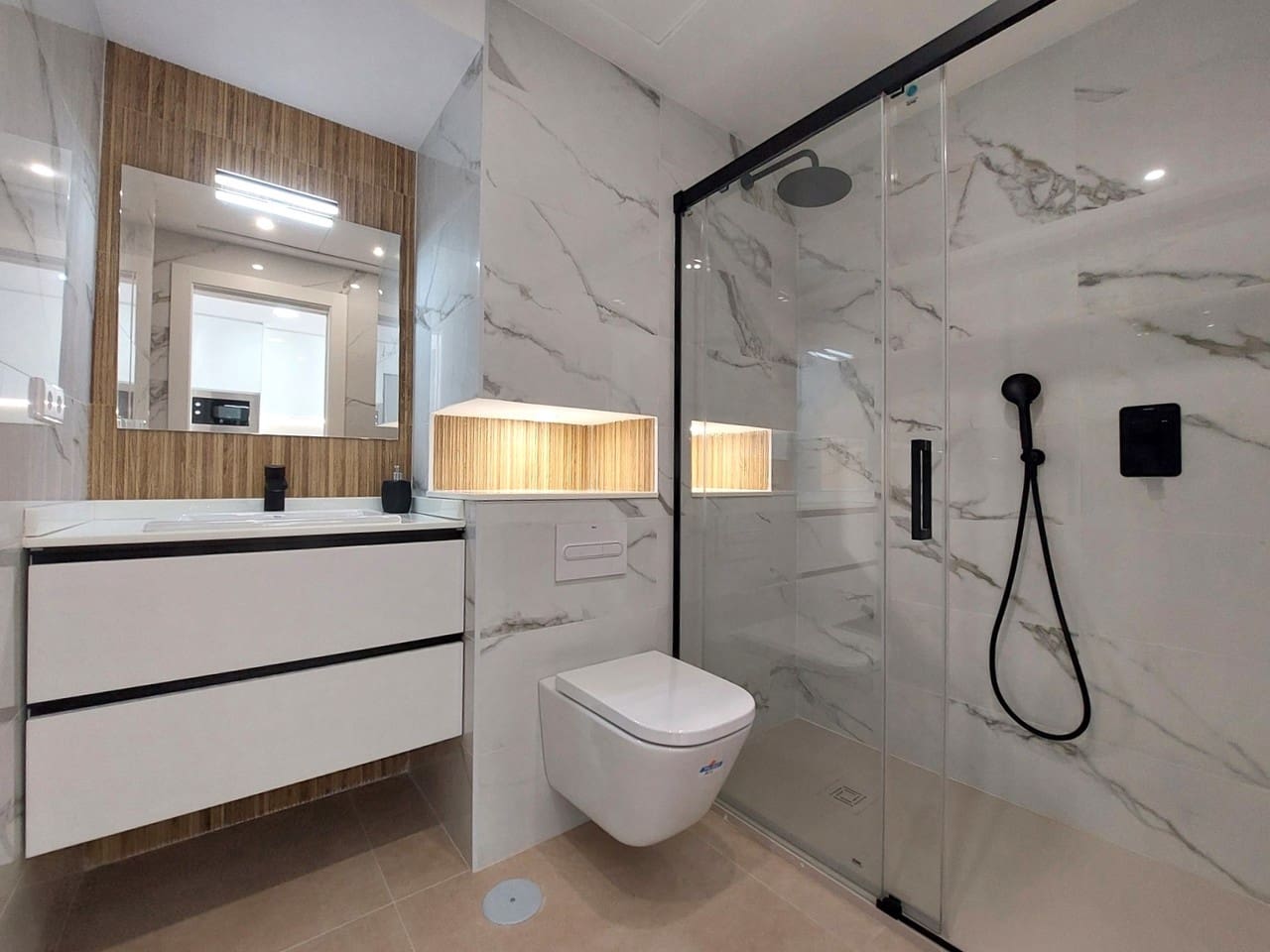 3 chambre Villa/Maison à vendre à San Pedro del Pinatar avec piscine - 395 000 € (Ref: 9985806)