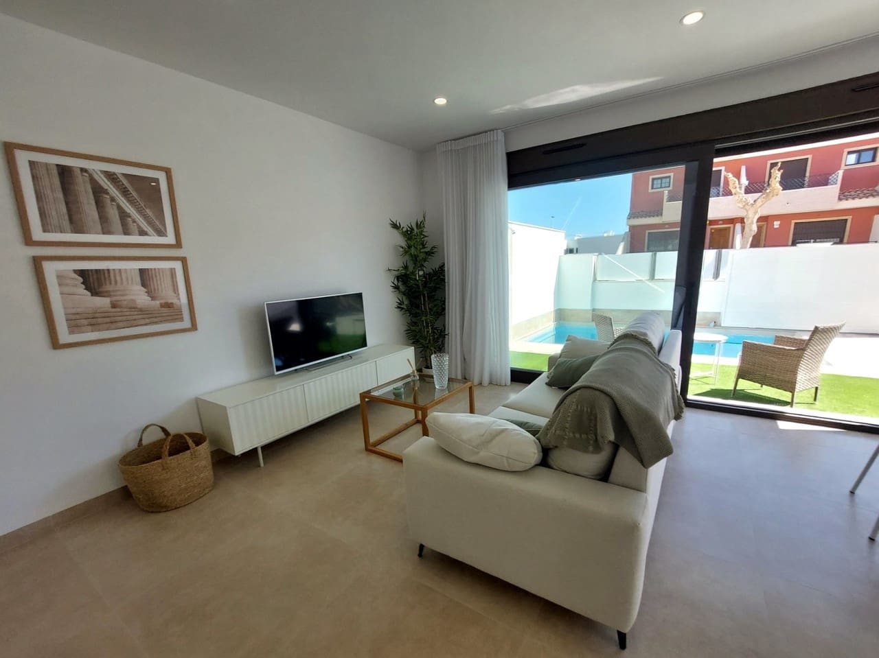 3 chambre Villa/Maison à vendre à San Pedro del Pinatar avec piscine - 395 000 € (Ref: 9985806)