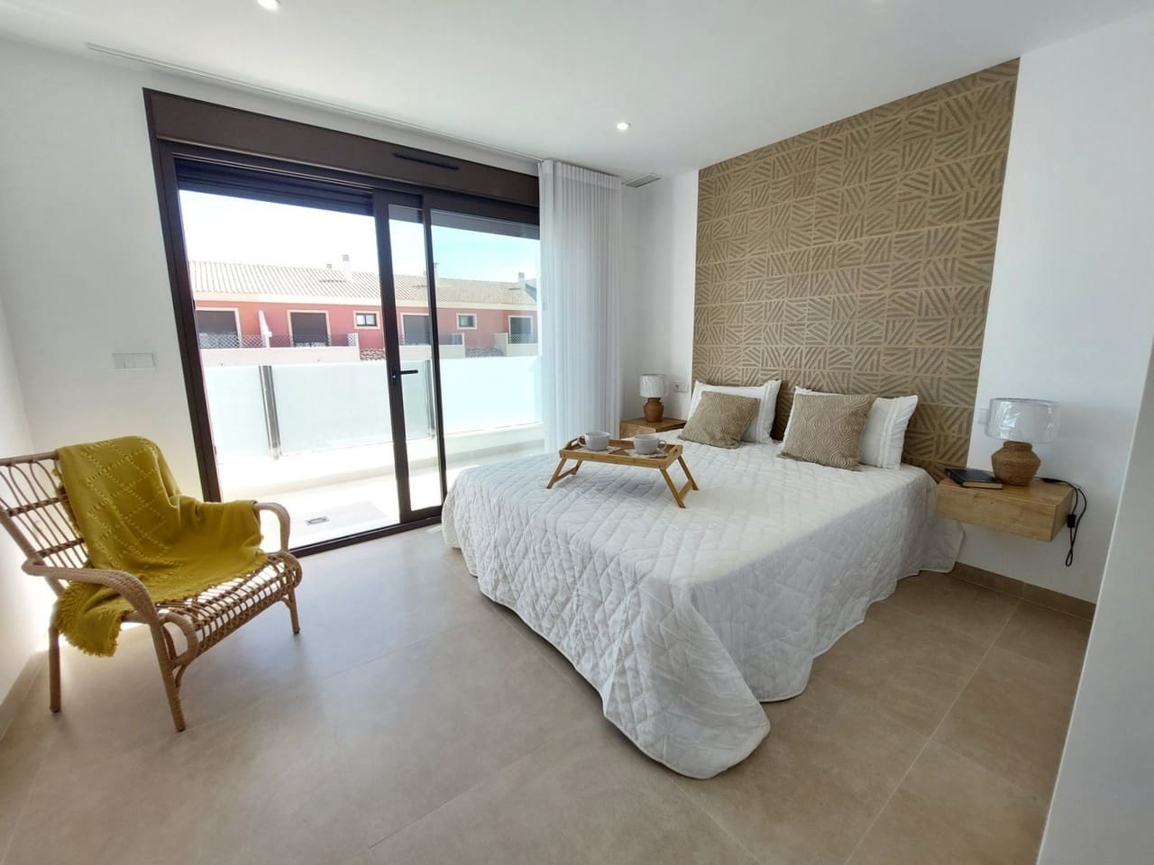 3 chambre Villa/Maison à vendre à San Pedro del Pinatar avec piscine - 395 000 € (Ref: 9985806)