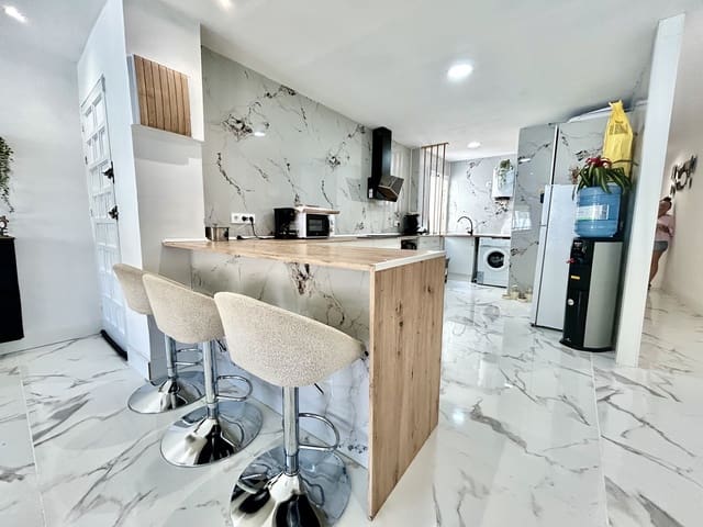 3 soveværelse Lejlighed til salg i San Pedro del Pinatar ciudad, San Pedro del Pinatar - € 260.000 (Ref: 9985813)