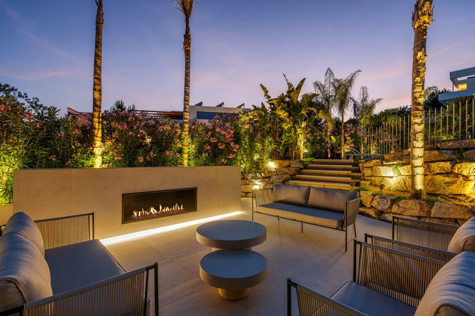 3 bedroom Villa for sale in Las Colinas Golf with pool - € 2,450,000 (Ref: 9985816)