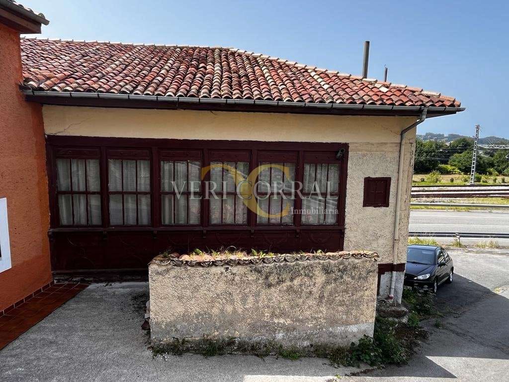 5 bedroom Townhouse for sale in Ribadesella - € 75,000 (Ref: 9443428)