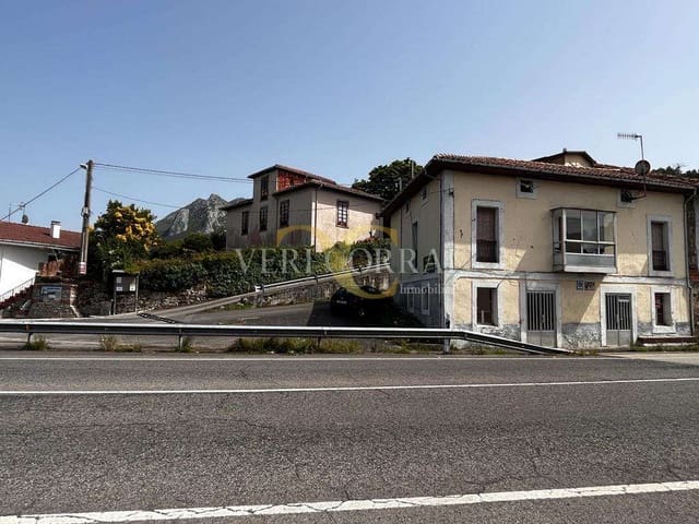 5 bedroom Townhouse for sale in Ribadesella - € 75,000 (Ref: 9443428)