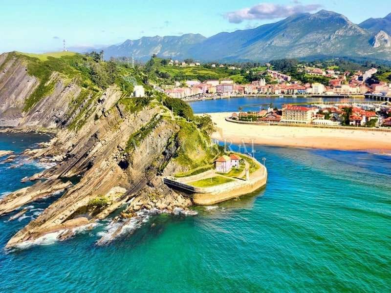 5 bedroom Townhouse for sale in Ribadesella - € 75,000 (Ref: 9443428)