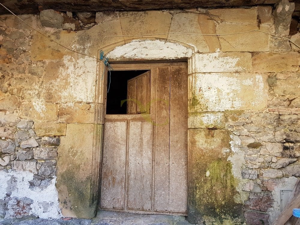 Local Commercial à vendre à Penamellera Alta - 25 000 € (Ref: 9443429)