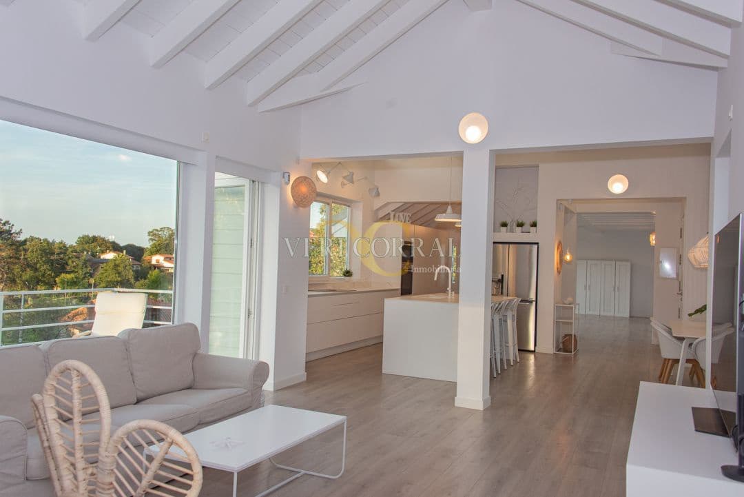 3 bedroom Villa for sale in Llanes - € 1,300,000 (Ref: 9443430)