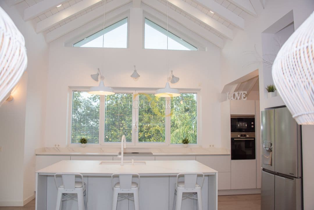 3 bedroom Villa for sale in Llanes - € 1,300,000 (Ref: 9443430)