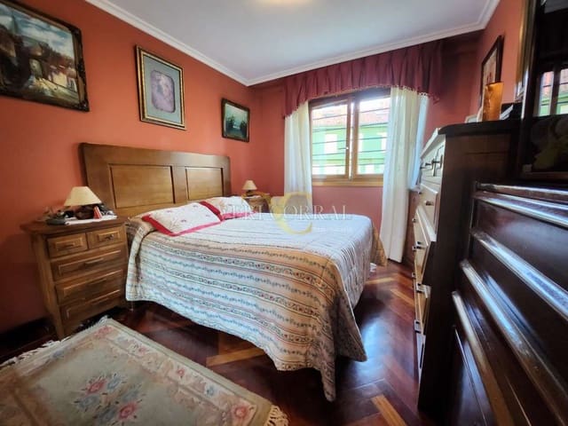 2 bedroom Flat for sale in Llanes - € 225,000 (Ref: 9443431)