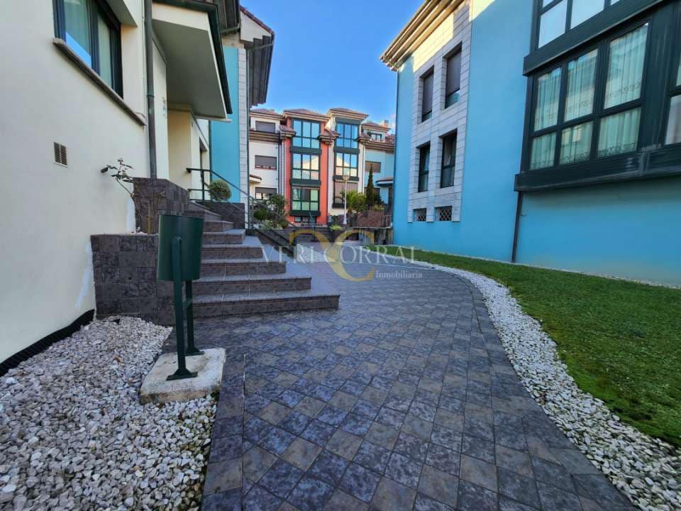 2 bedroom Flat for sale in Llanes - € 225,000 (Ref: 9443431)