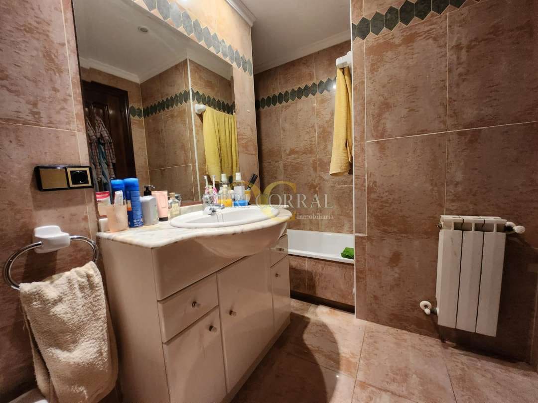 2 bedroom Flat for sale in Llanes - € 225,000 (Ref: 9443431)