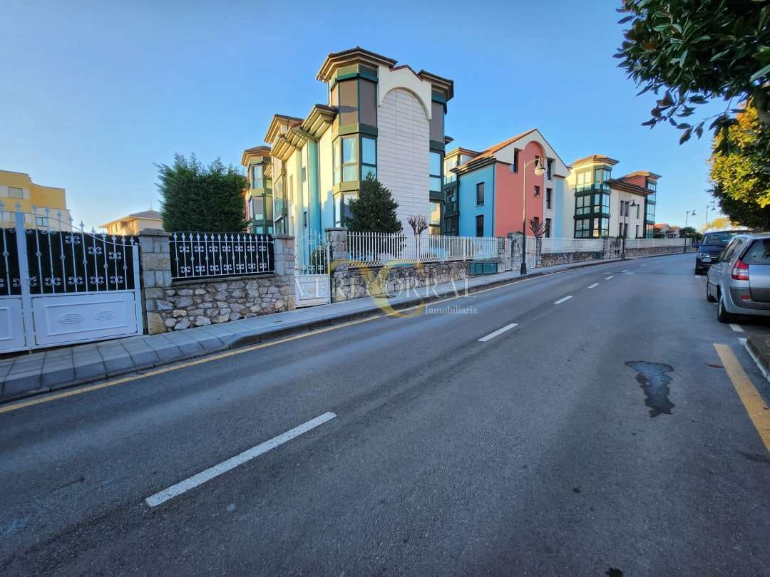 2 bedroom Flat for sale in Llanes - € 225,000 (Ref: 9443431)