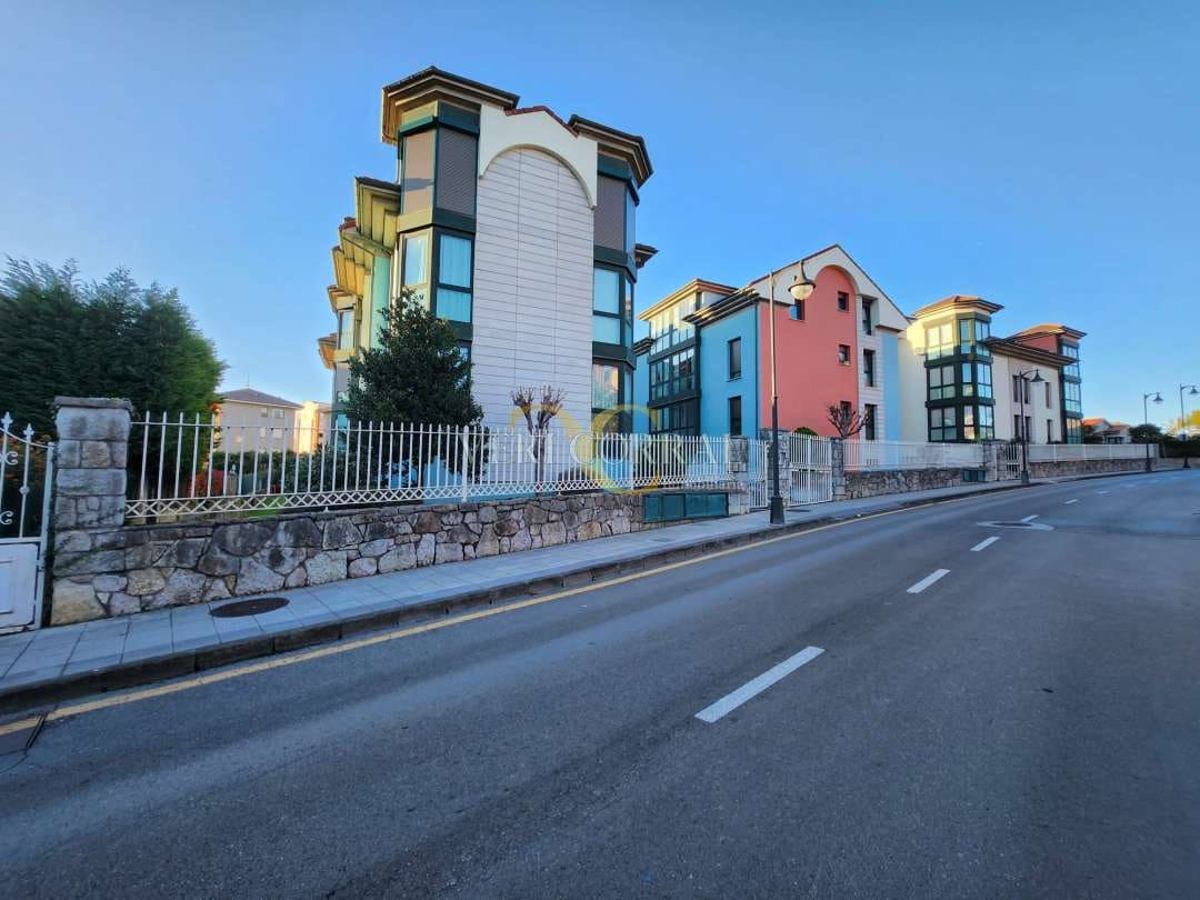2 bedroom Flat for sale in Llanes - € 225,000 (Ref: 9443431)