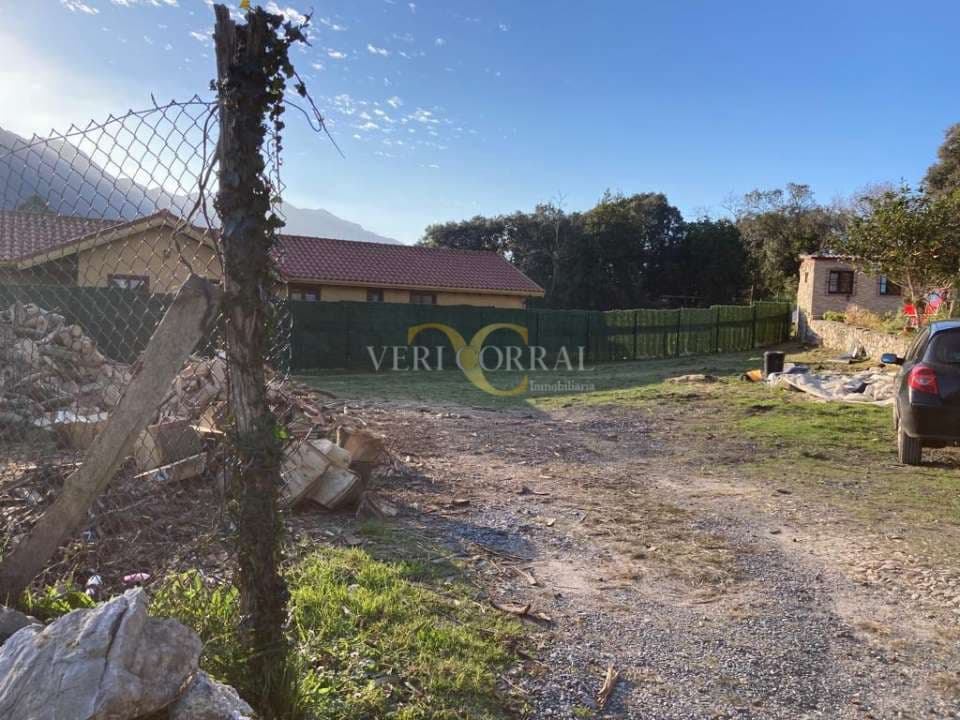 Grunde uden byggetilladelser til salg i Llanes - € 55.000 (Ref: 9443432)