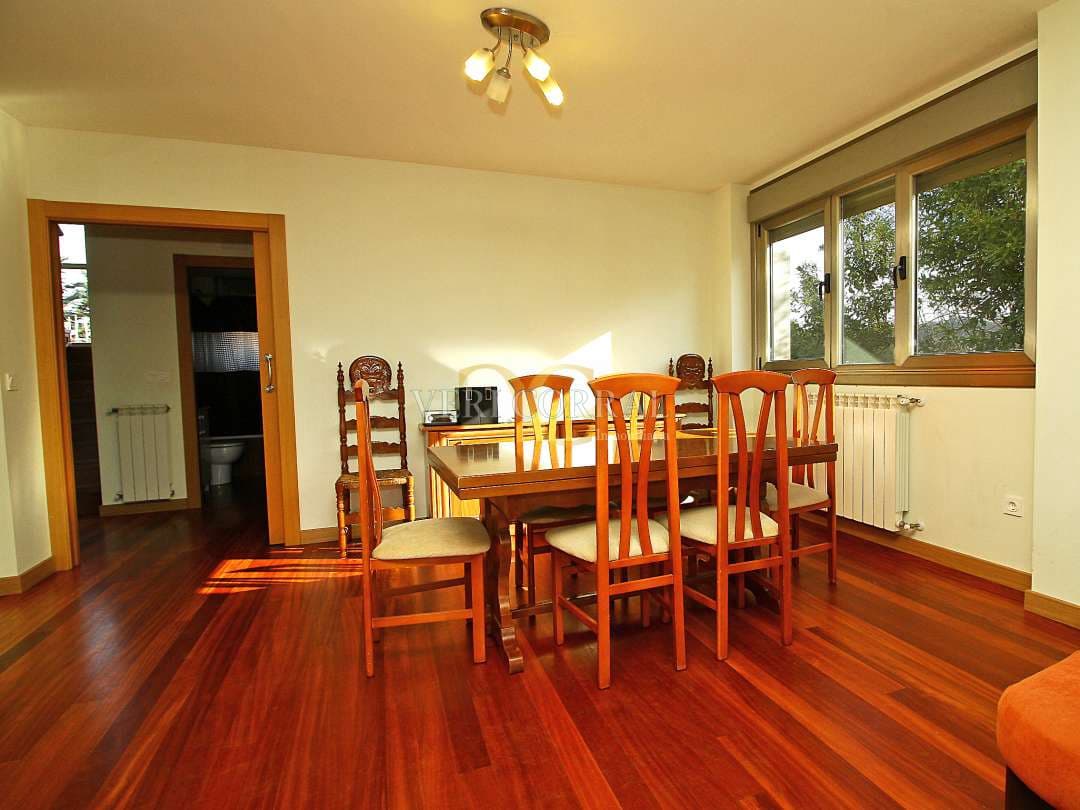 5 slaapkamer Villa te koop in Gijon - € 820.000 (Ref: 9443433)