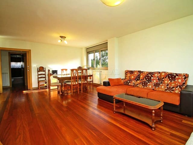 5 slaapkamer Villa te koop in Gijón - € 820.000 (Ref: 9443433)