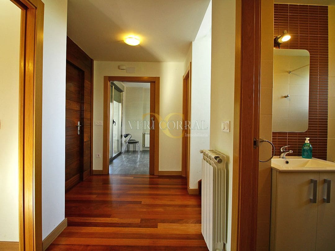 5 slaapkamer Villa te koop in Gijon - € 820.000 (Ref: 9443433)