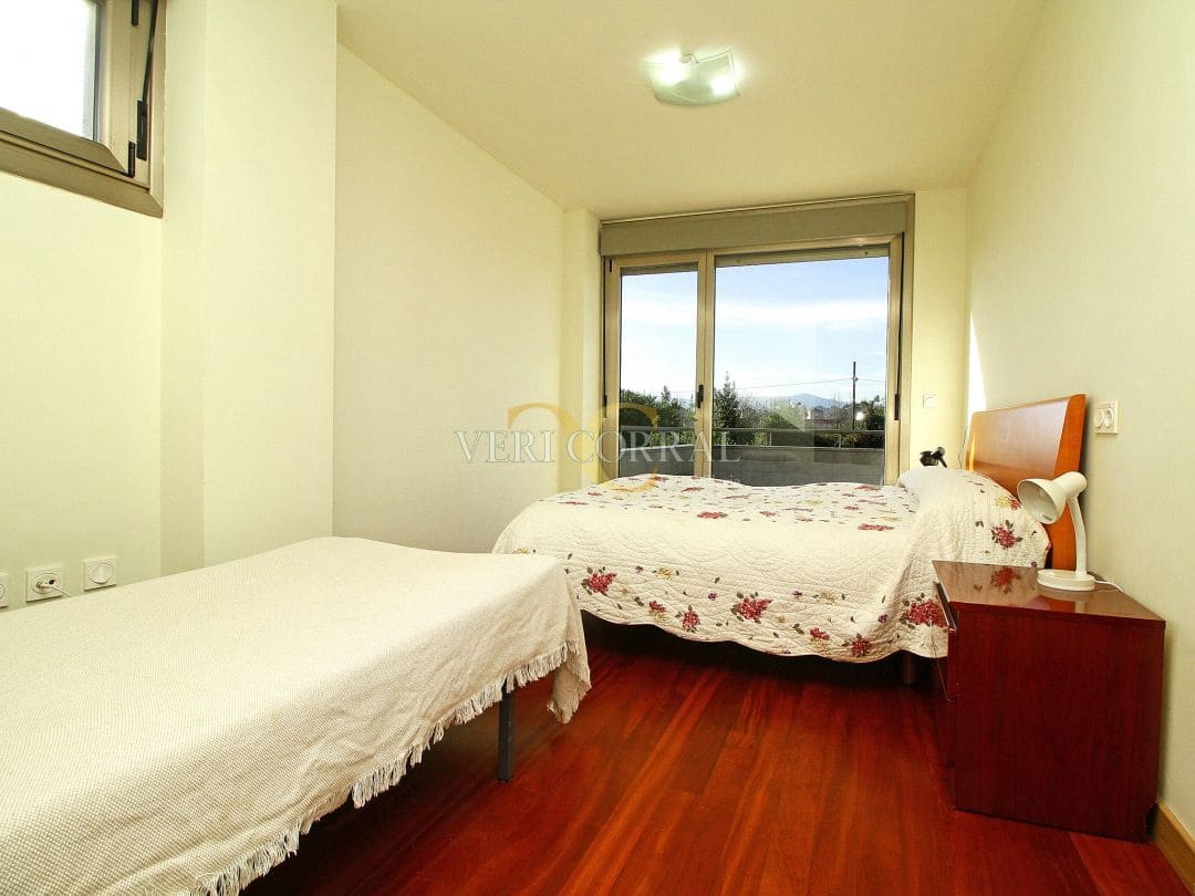 5 slaapkamer Villa te koop in Gijon - € 820.000 (Ref: 9443433)