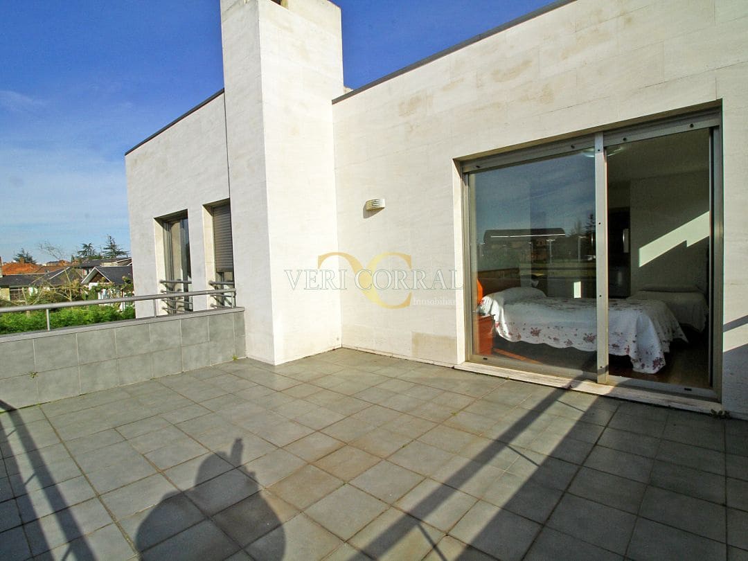 5 slaapkamer Villa te koop in Gijon - € 820.000 (Ref: 9443433)