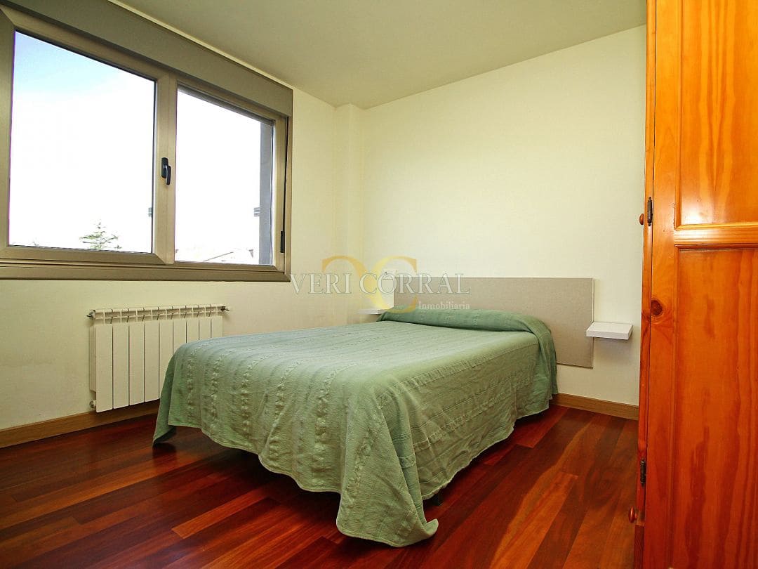 5 slaapkamer Villa te koop in Gijon - € 820.000 (Ref: 9443433)