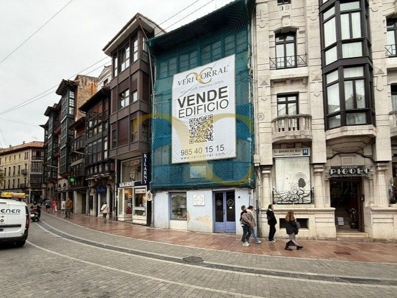 Flat for sale in Llanes - € 600,000 (Ref: 9443440)