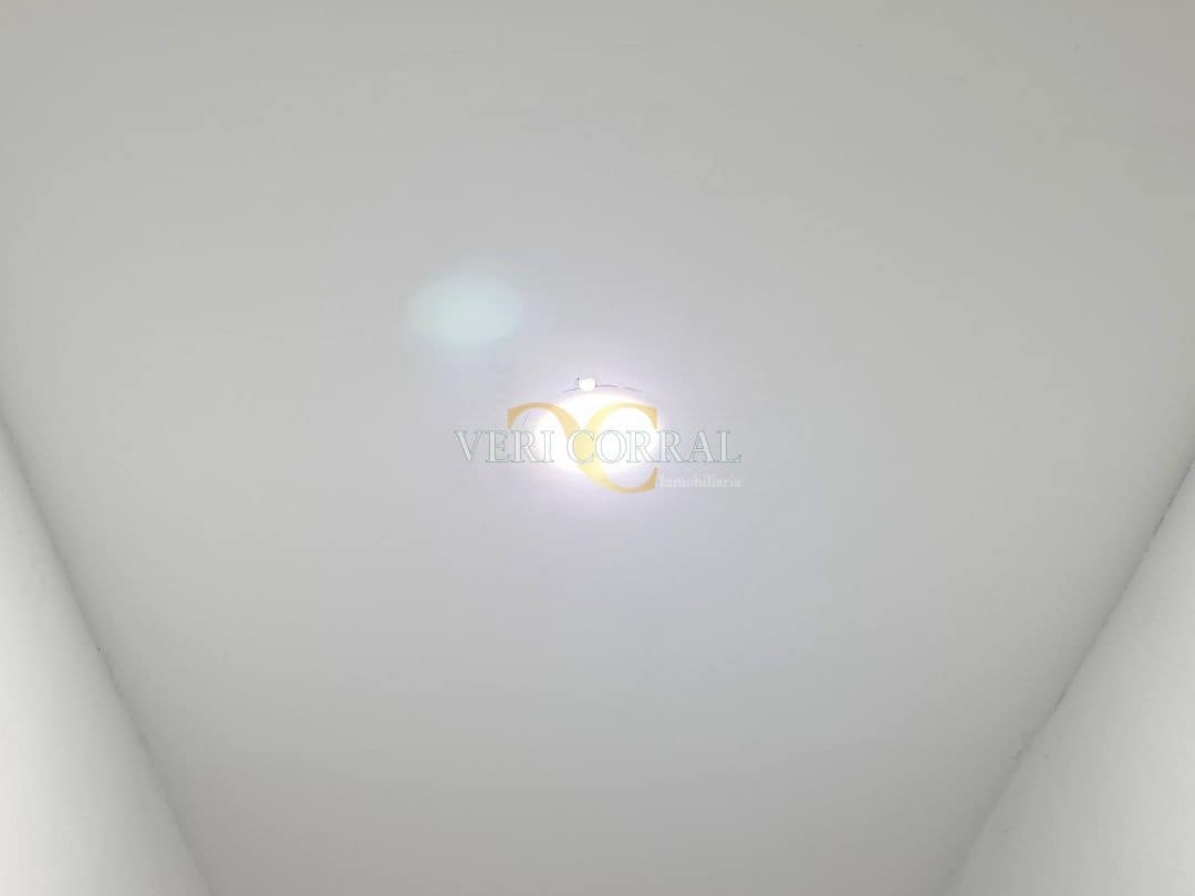 Local Comercial en Oviedo en venta - 229.000 € (Ref: 9443441)