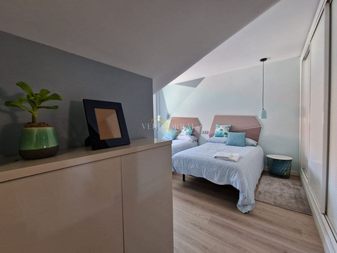 3 bedroom Flat for rent in Llanes - € 280 (Ref: 9443443)