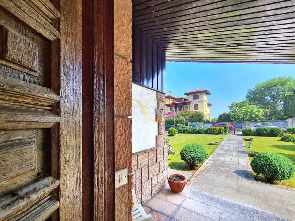 5 bedroom Townhouse for sale in Ribadesella - € 1,250,000 (Ref: 9443444)